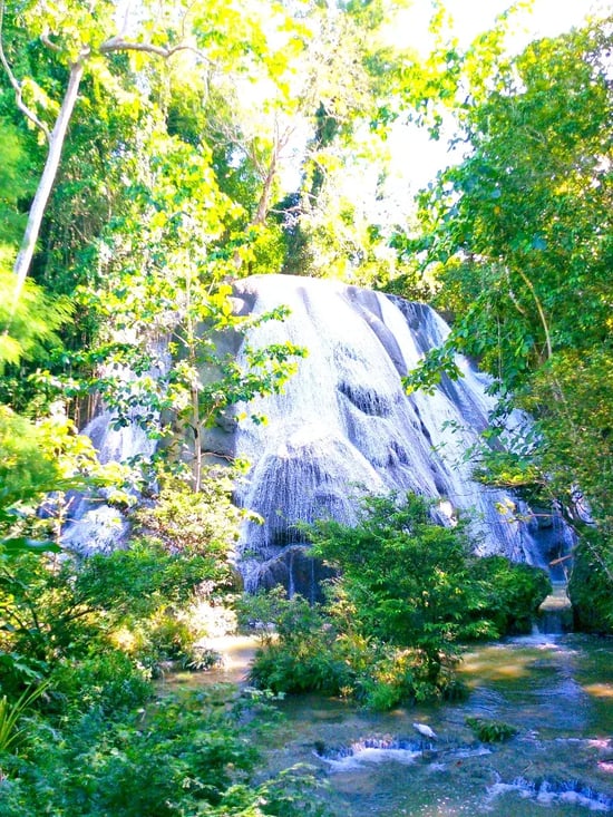 Awawi-falls-by-Masalino-Saki